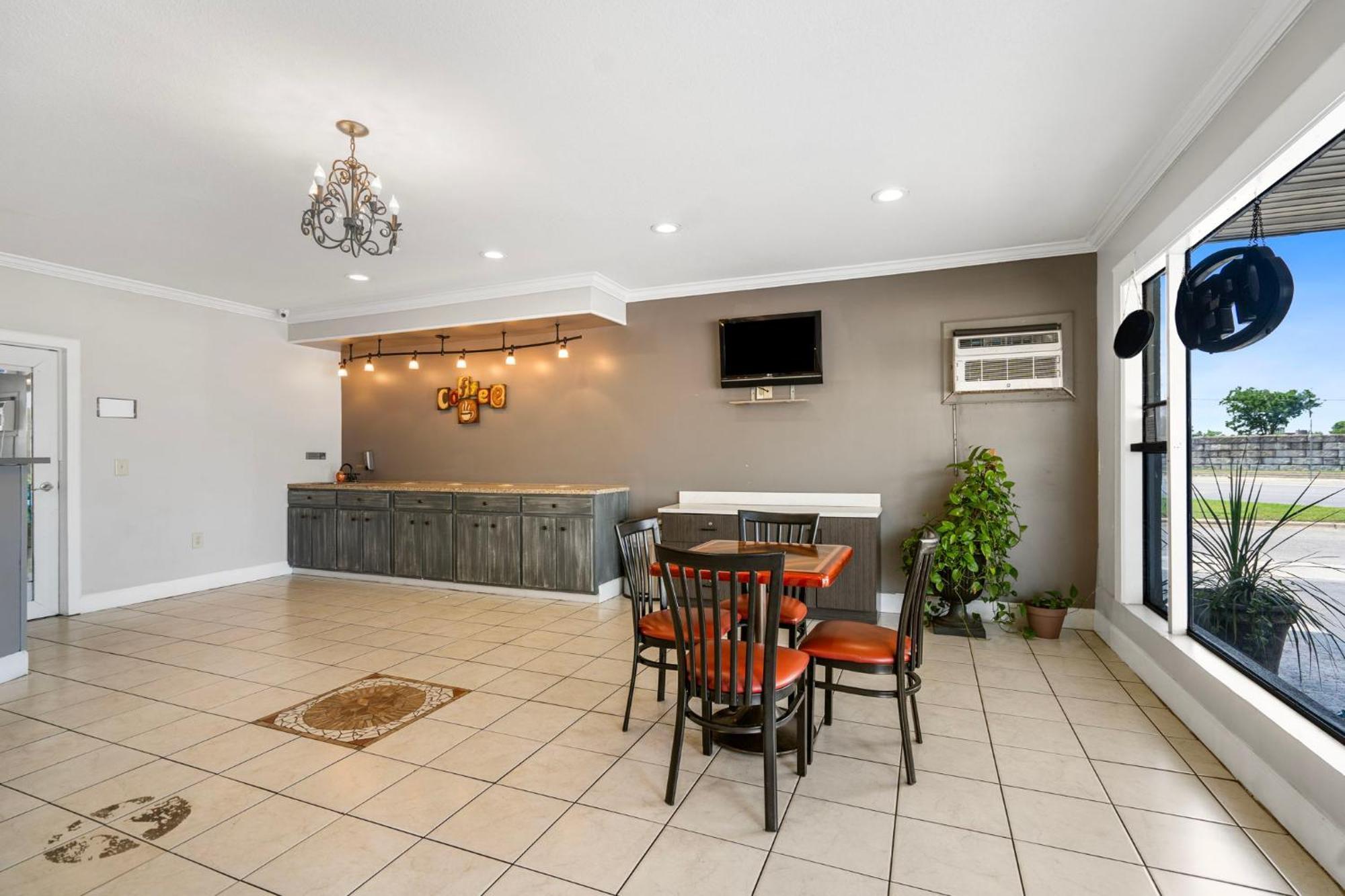 Budgetel Inns & Suites Augusta Downtown 706-945-1238 Luaran gambar